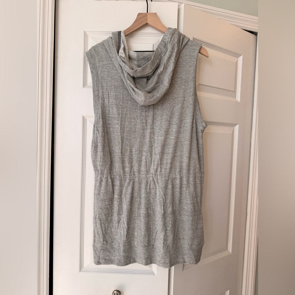 Athleta Lotus Lightweight Heather Gray
Comfy Hoodie Vest - Picture 8 of 8